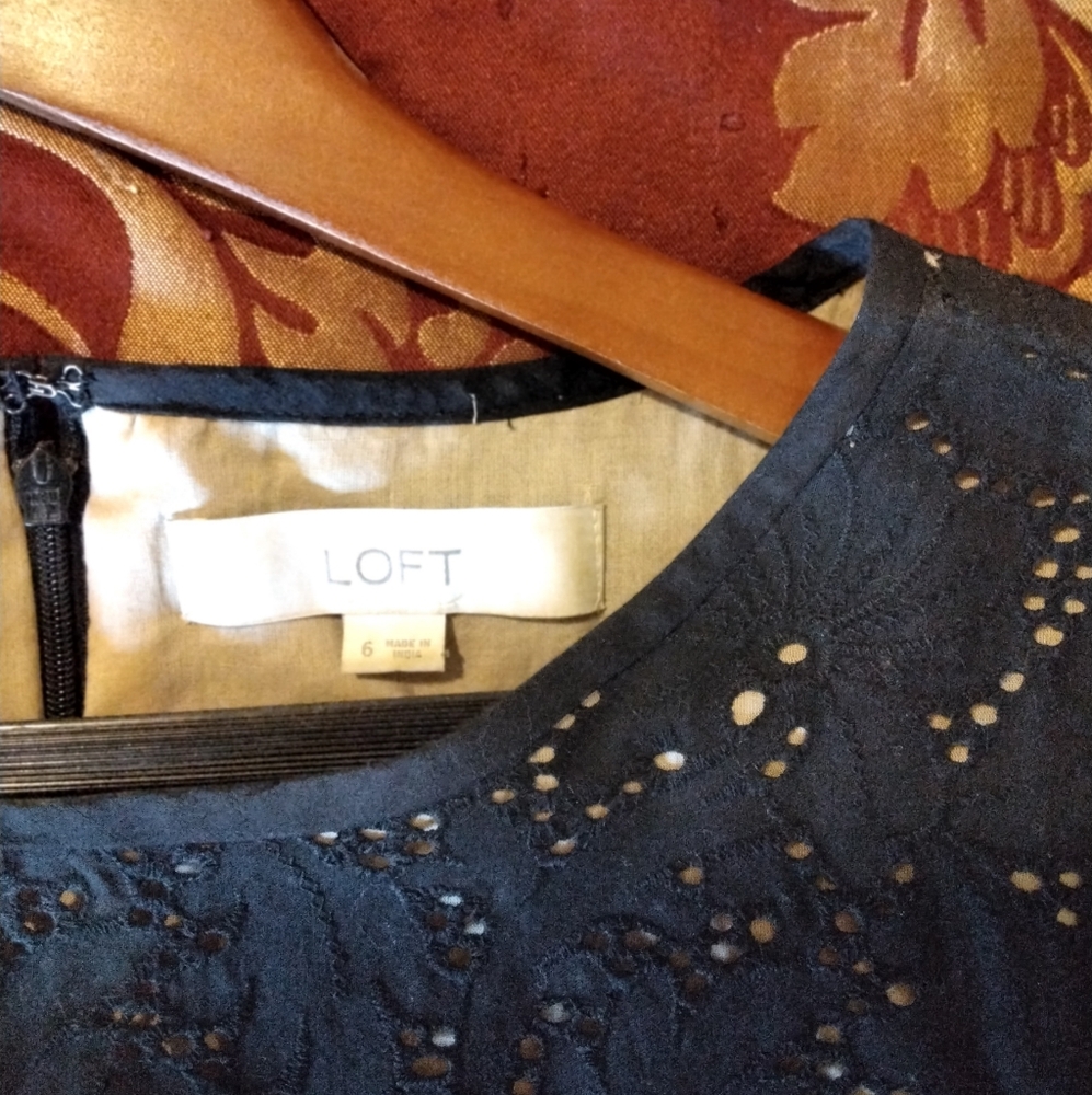 🌷 LOFT DRESS, BLACK, GREAT CONDITION - Picture 4 of 5